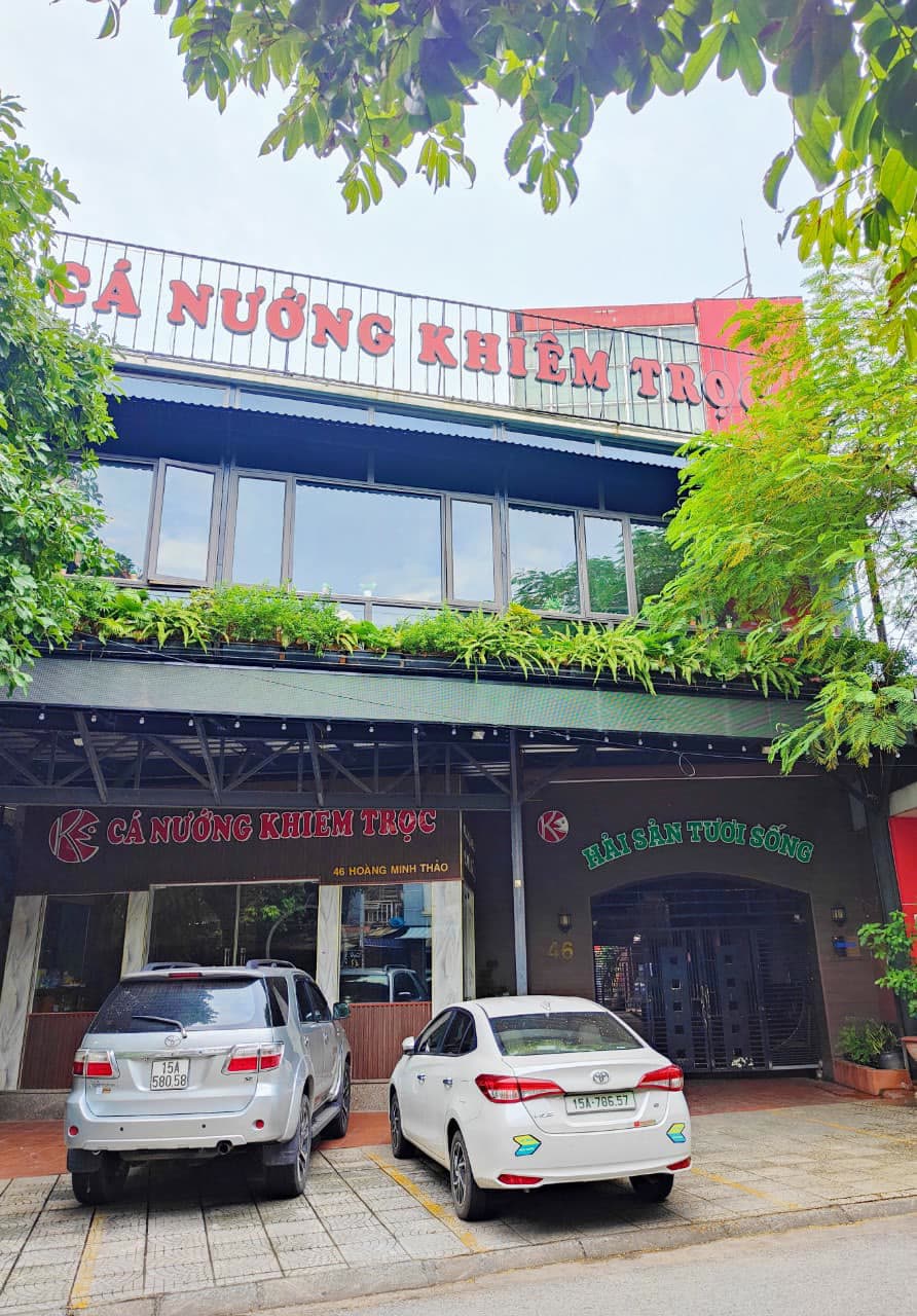 Mặt tiền quán ban ngày
